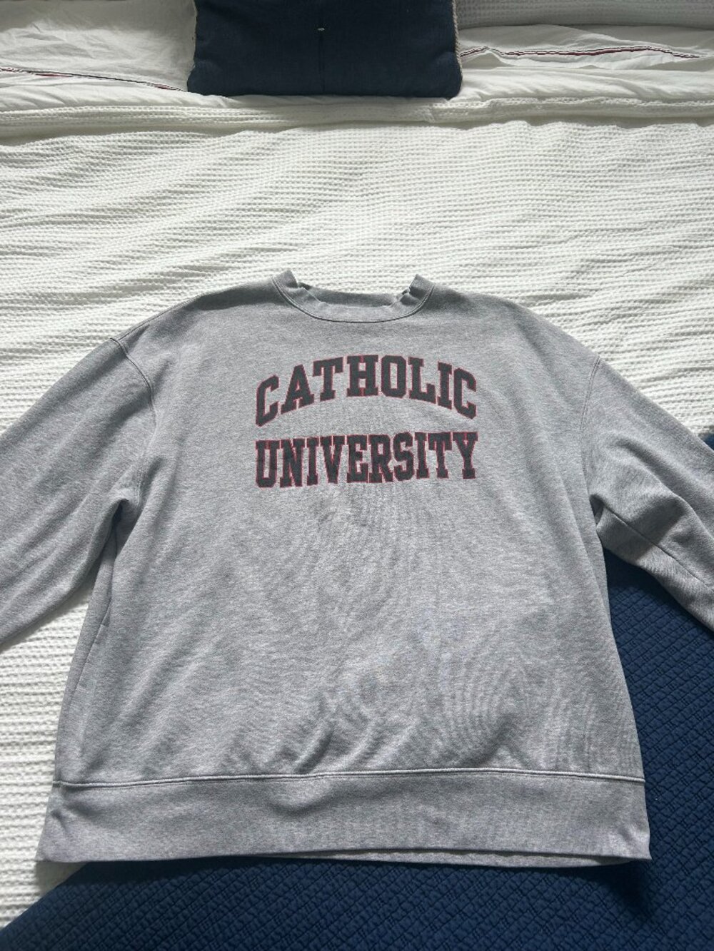 Jansport Catholic University Light Gray Crewneck XXL
